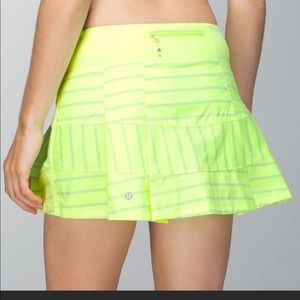 Lululemon pace rival skirt
